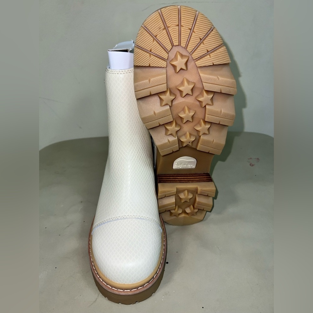 SOREL Cream Snakeskin-Texture Ankle Boots – Brand New With Tags